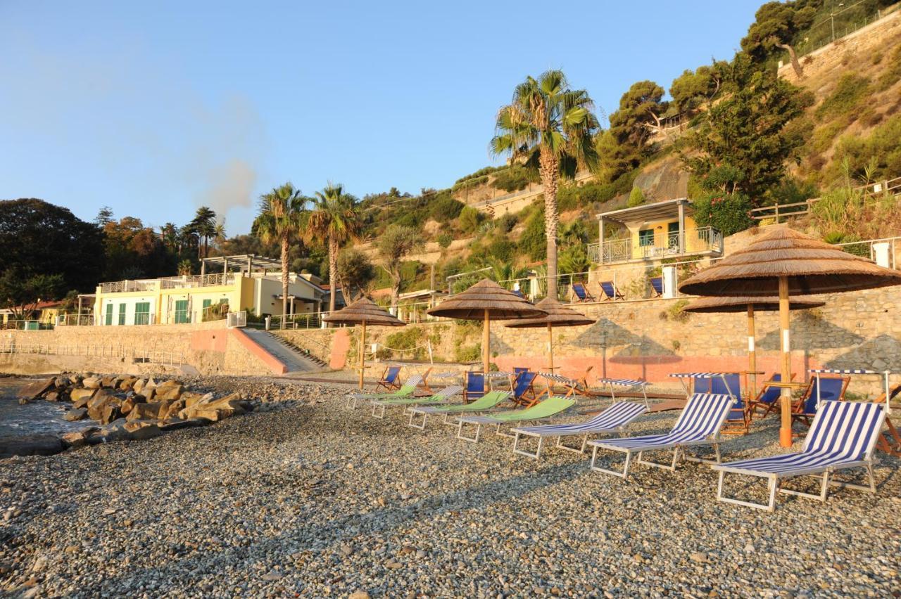 Residence Baia La Ruota Bordighera Exteriör bild