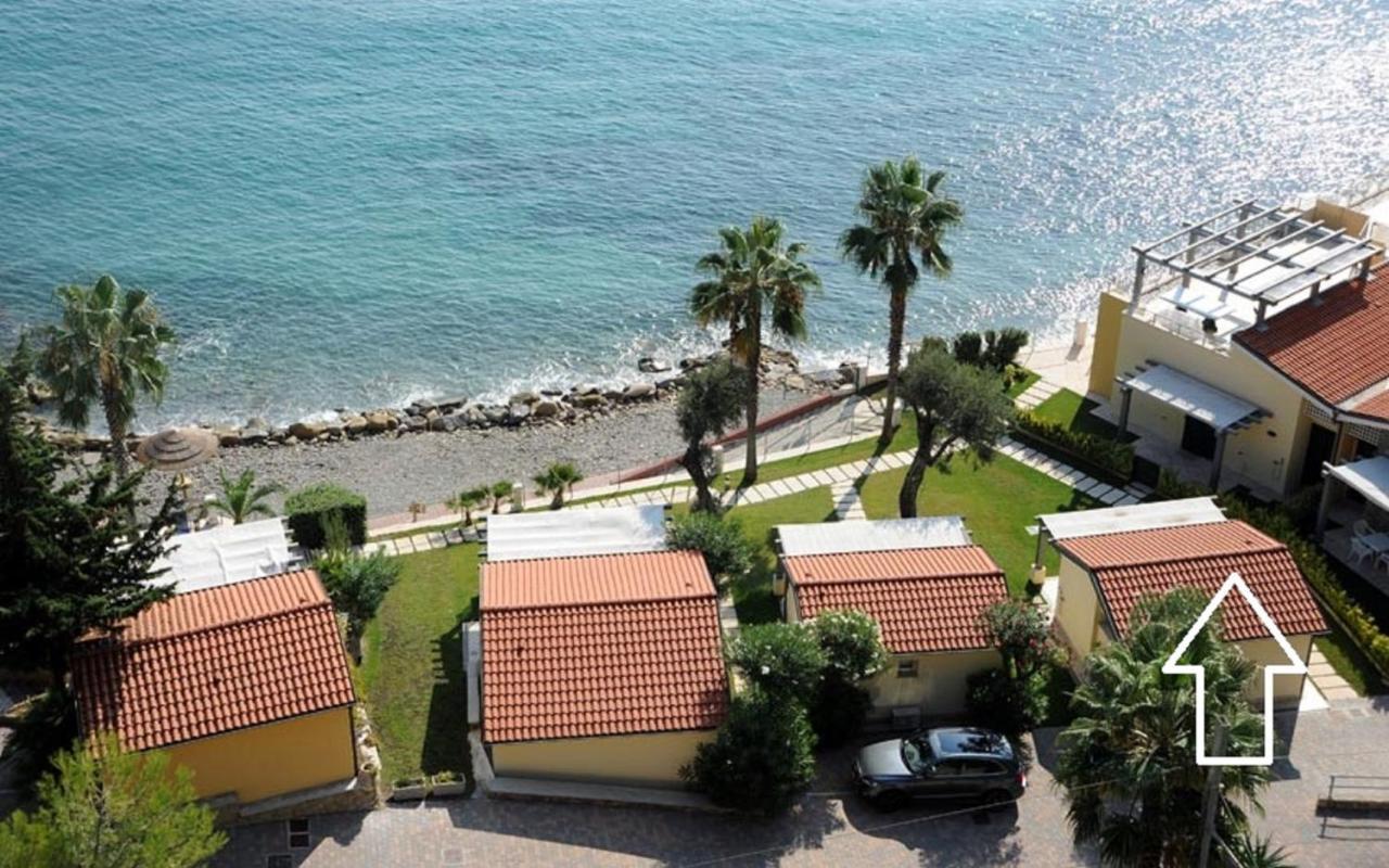 Residence Baia La Ruota Bordighera Exteriör bild