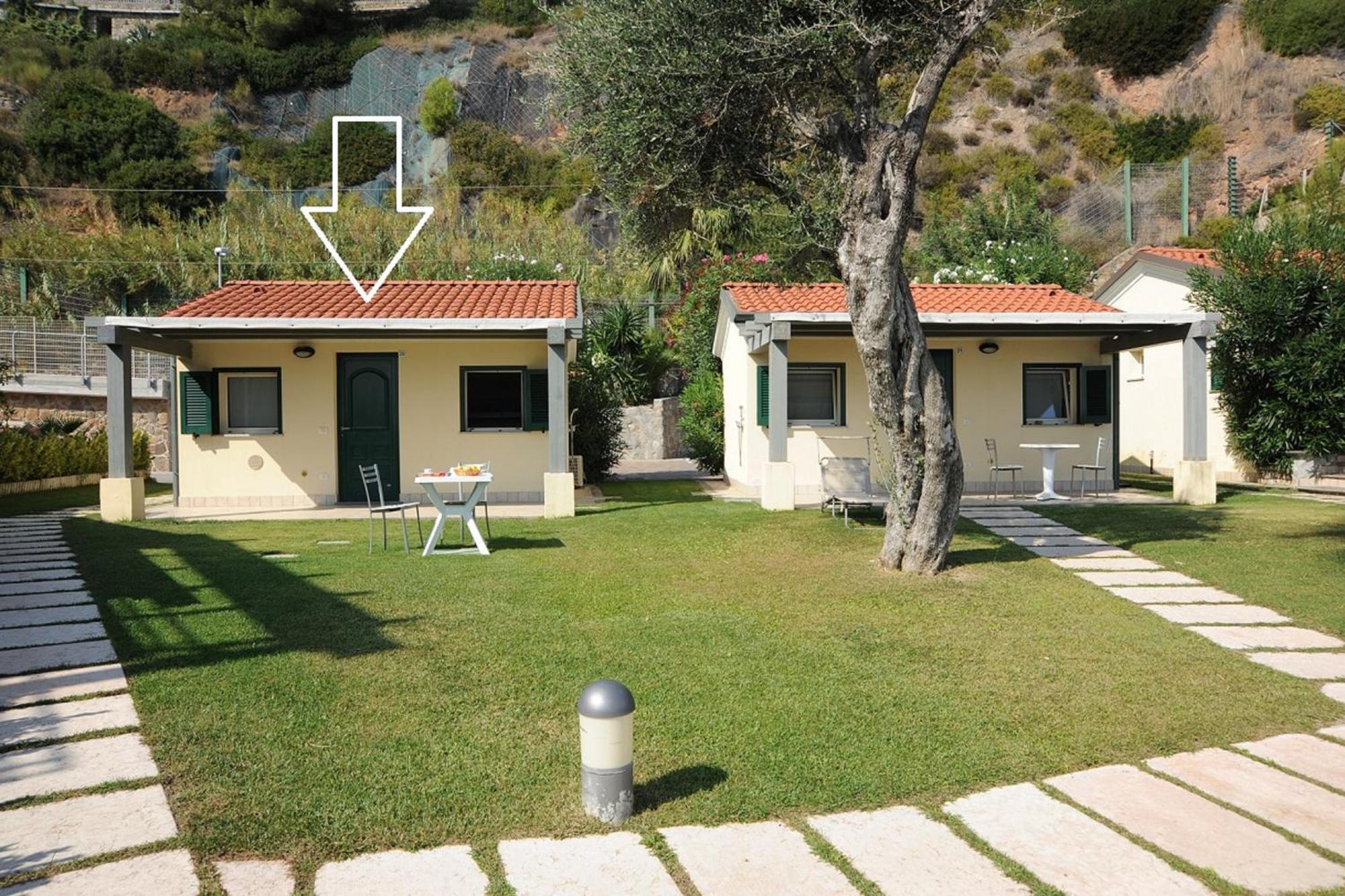 Residence Baia La Ruota Bordighera Exteriör bild