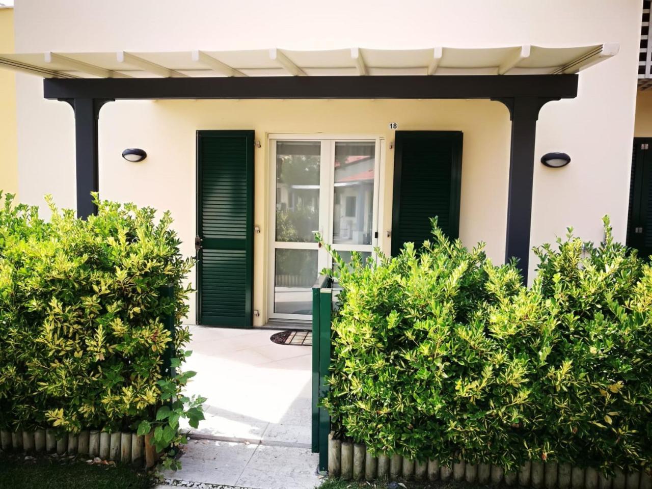 Residence Baia La Ruota Bordighera Exteriör bild
